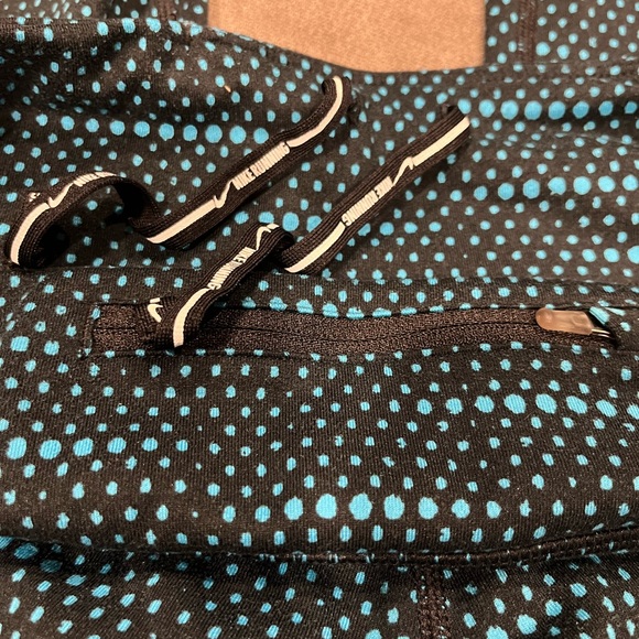 Nike Soulcycle Cropped Leggings - Picture 7 of 7